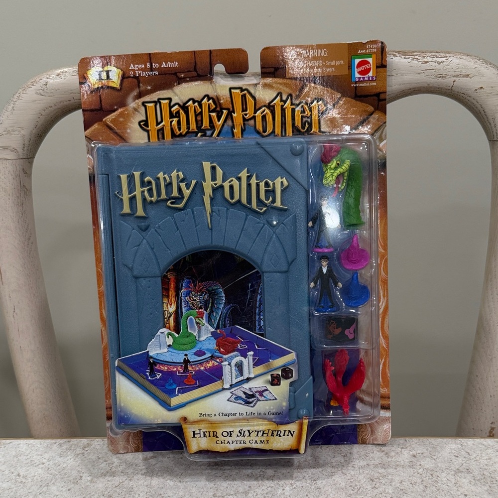 BNIP 1999 HARRY POTTER “HEIR OF SLYTHERIN” CHAPTER GAME HIGHLY COLLECTIBLE TOY